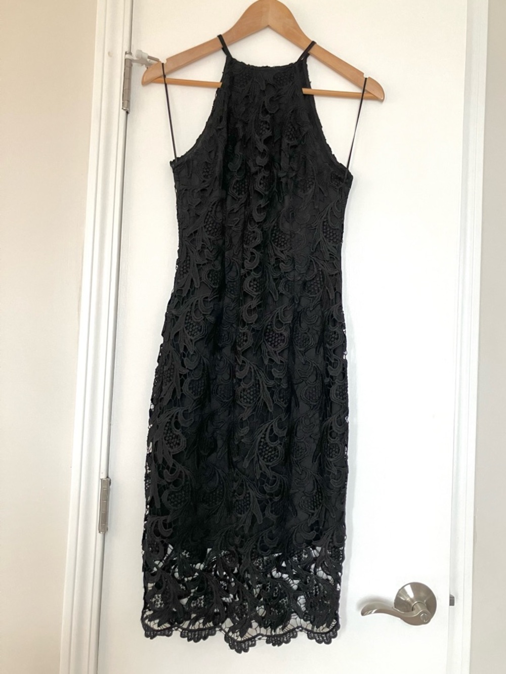 Guess Black Lace Overlay High Neck Scallop Hem Midi Dress Size 4